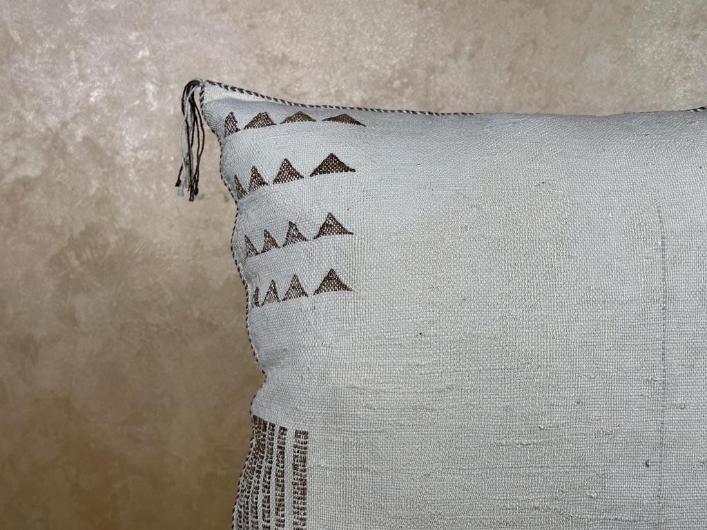 Neutral Moroccan Pillow, Cactus Silk Pillow, Boho Pillow, Kilim Pillow Cover, Turkish Pillow, Handmade So - product image 5