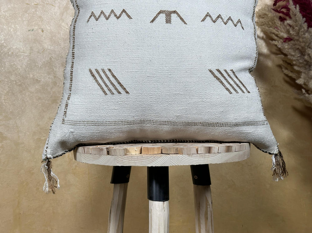 Neutral Boho Pillow Cover, Moroccan Pillow, Sabra Silk Pillow, Berber Pillow, Kilim Pillows, Handmade Cou - product image 2