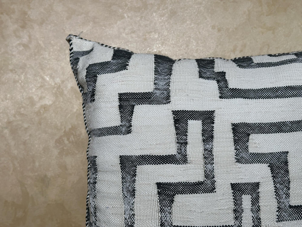 Moroccan Silk Pillow Cover, Boho Pillow, Cactus Silk Pillow, Berber Pillow, Kilim Pillow Cover, Neutral M - product image 5