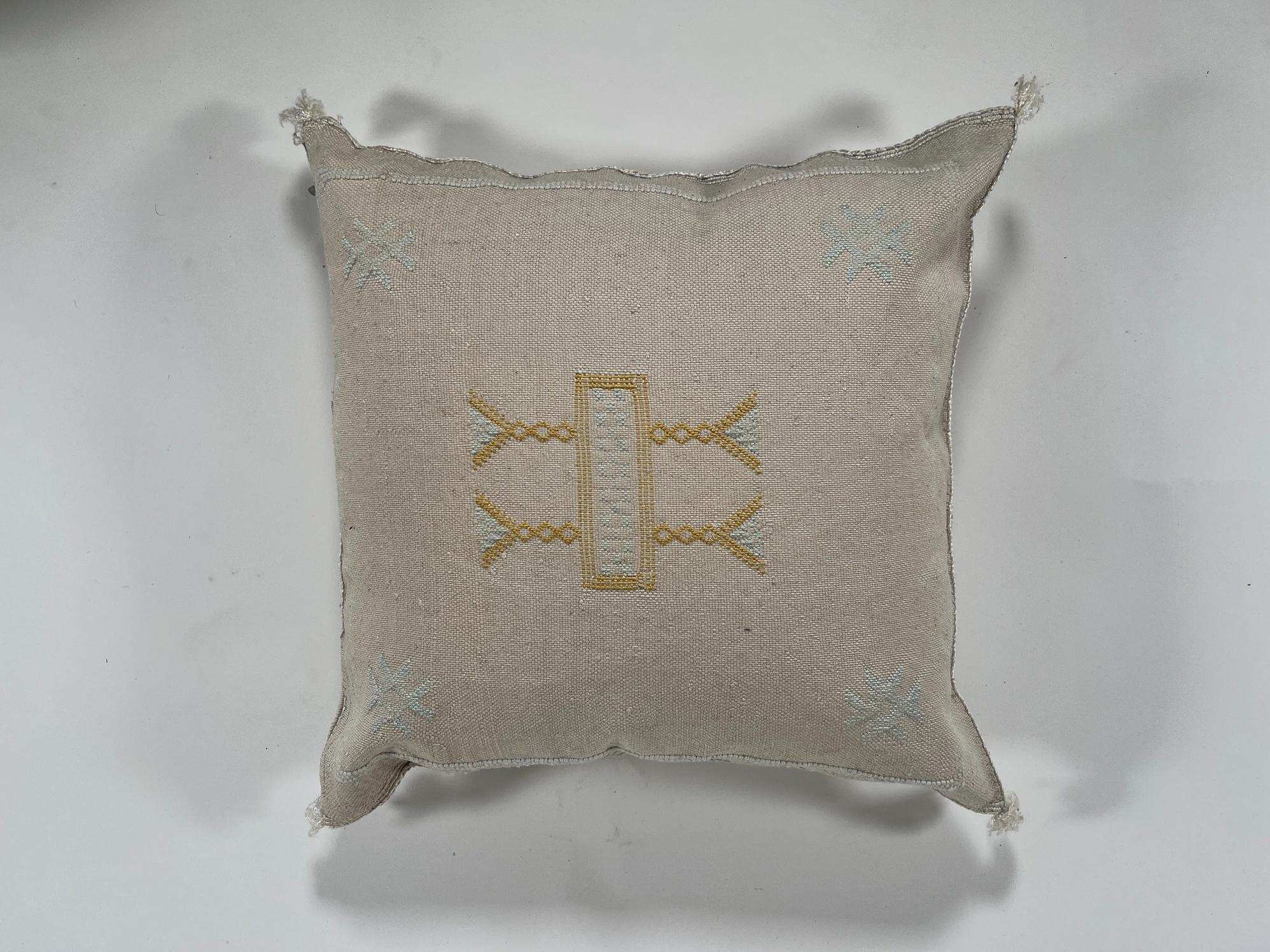 Moroccan Handmade Silk Pillow Cover, Embroidered Cushion Case, Boho Kilim Style Decor - product image 7