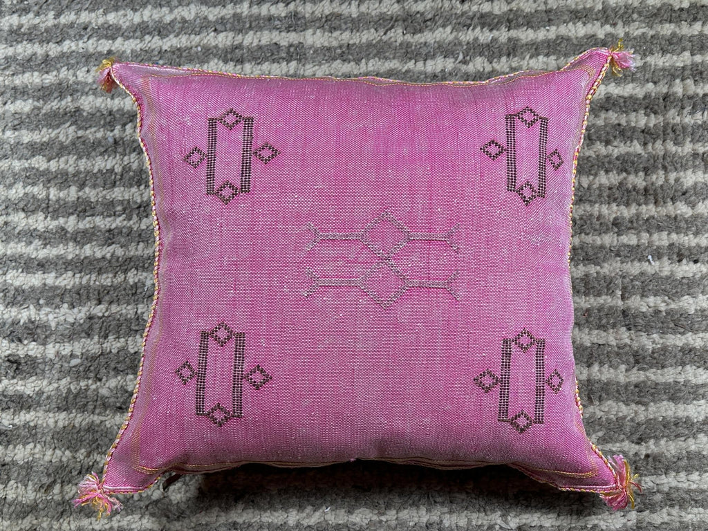 Dusty Pink Silk Pillow Cover, Handmade Moroccan Kilim Cushion, Mauve Boho Pillowcase, Luxury Custom Gift - product image 10