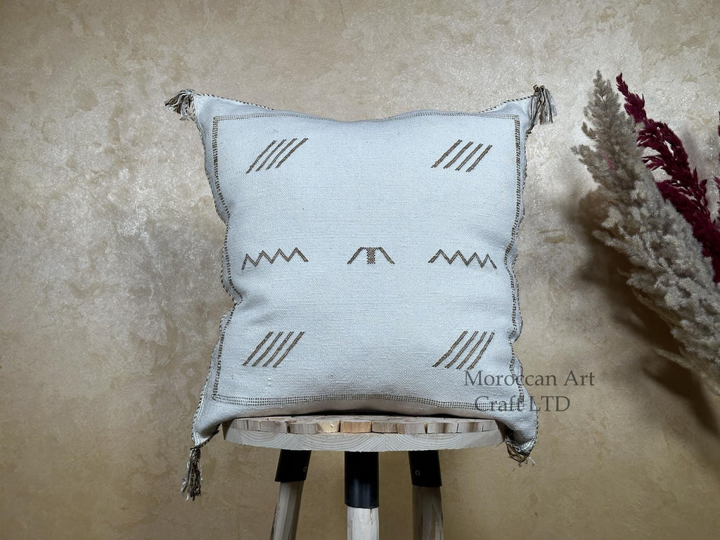 Moroccan Handmade Pillow Cover, Boho Decorative Cushion Case, Embroidered Pillowcase for Sofa Bed Home De - product image 1
