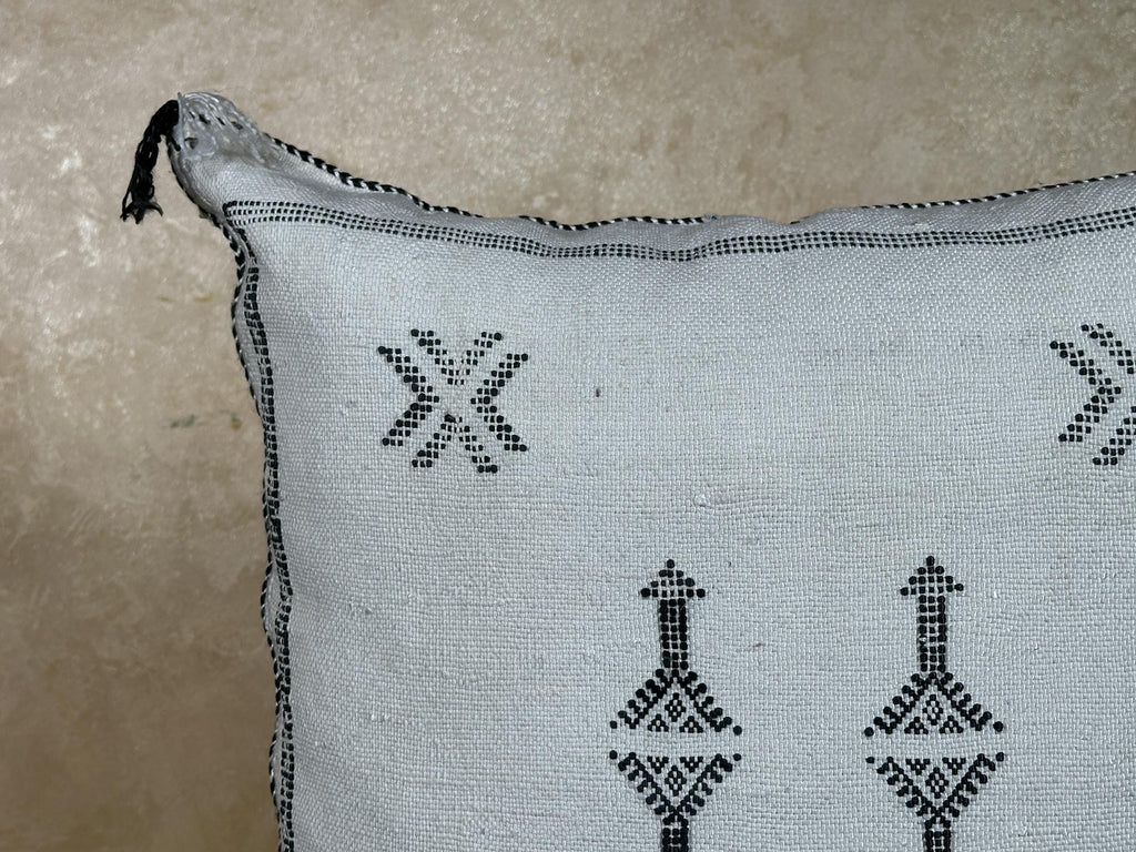 Boho Lumbar Pillow, Moroccan Pillow Cover, Sabra Silk Pillow, Berber Pillow, Kilim Pillows, Handmade Silk - product image 5