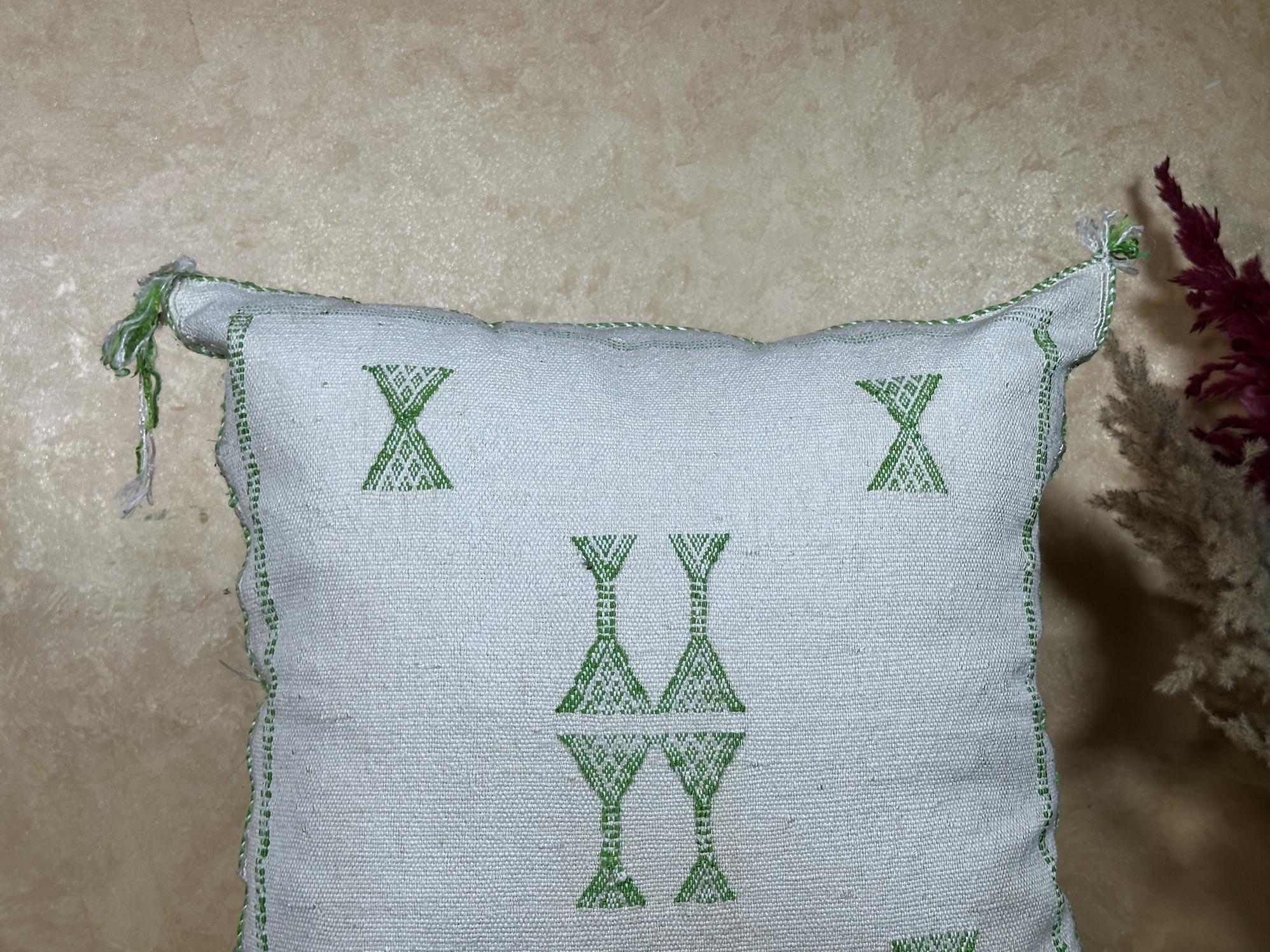 Moroccan Silk Pillow Cover, Kilim Pillows, Boho Pillow Cover, Sabra Silk Pillow, Berber Cushion, Handmade - product image 3