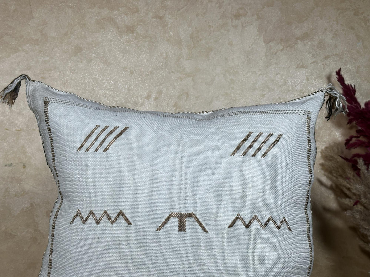 Neutral Boho Pillow Cover, Moroccan Pillow, Sabra Silk Pillow, Berber Pillow, Kilim Pillows, Handmade Cou - product image 7