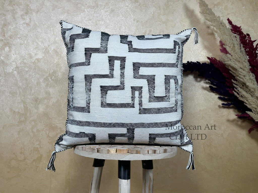 Moroccan Silk Pillow Cover, Boho Pillow, Cactus Silk Pillow, Berber Pillow, Kilim Pillow Cover, Neutral M - product image 1