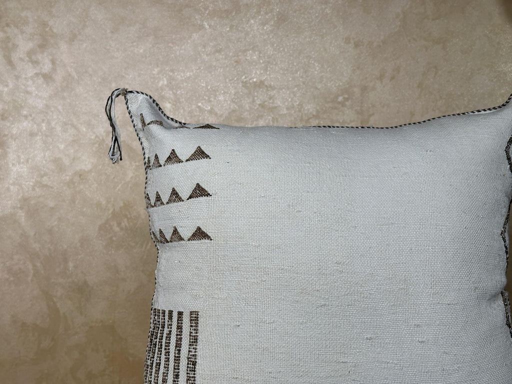 Ivory Kilim Pillow Cover, Sabra Silk Pillow, Boho Moroccan Cushion, Handmade Textured Pillowcase for Sofa - product image 6