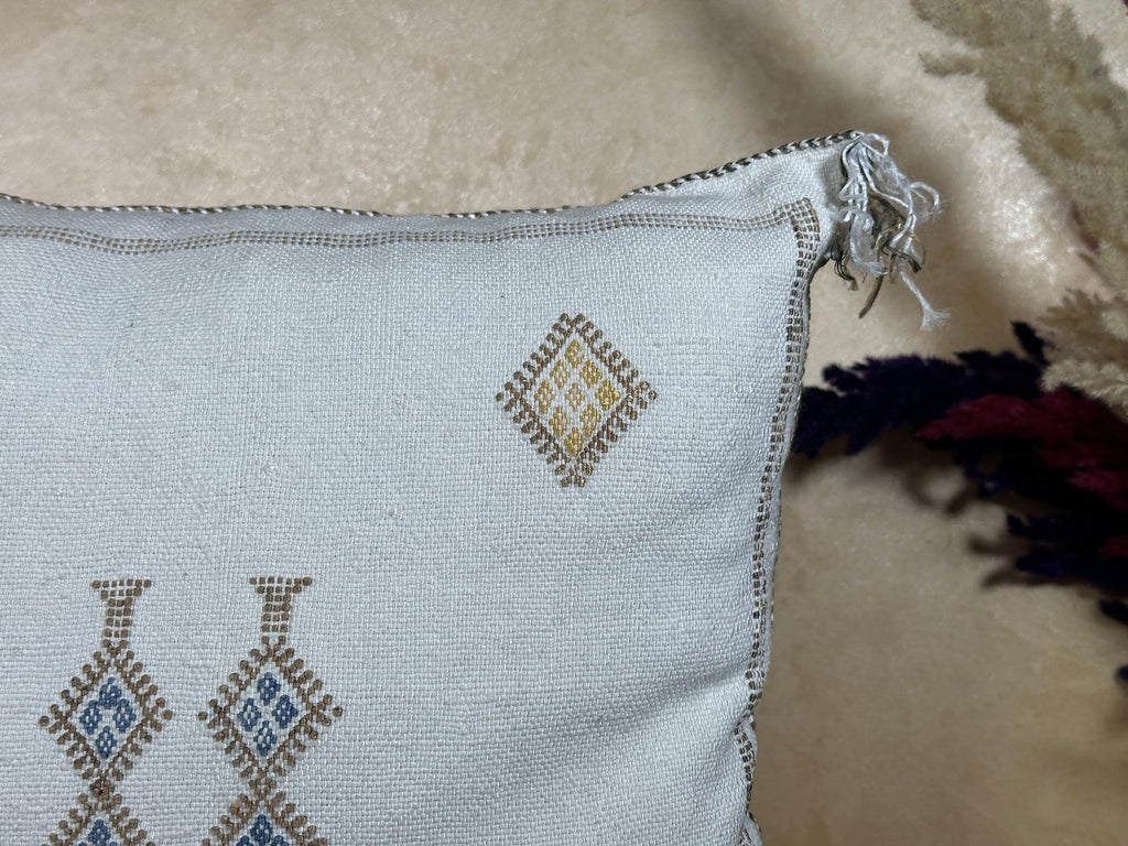 Ivory Silk Pillow Cover, Handmade Kilim Pillow Cover, Boho Woven Cushion with Geometric Embroidery, Luxur - product image 3