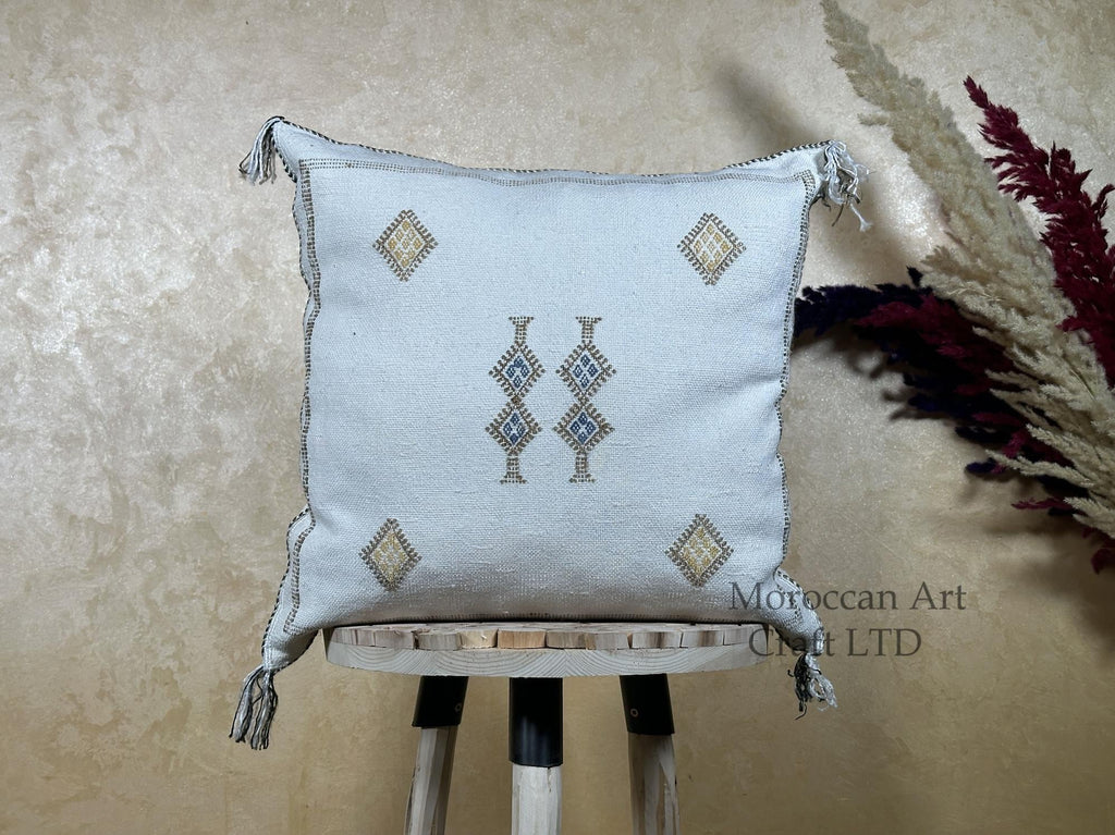 Ivory Silk Pillow Cover, Handmade Kilim Pillow Cover, Boho Woven Cushion with Geometric Embroidery, Luxur - product image 1